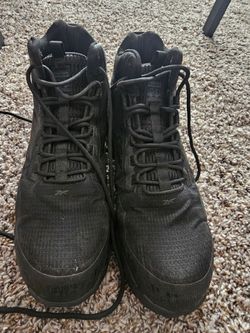 Non-slip 10.5W composite boot