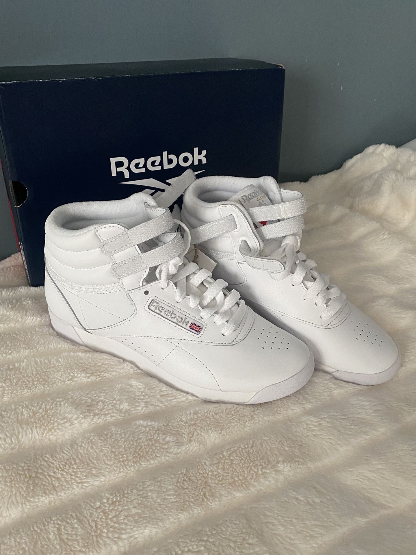 REEBOK