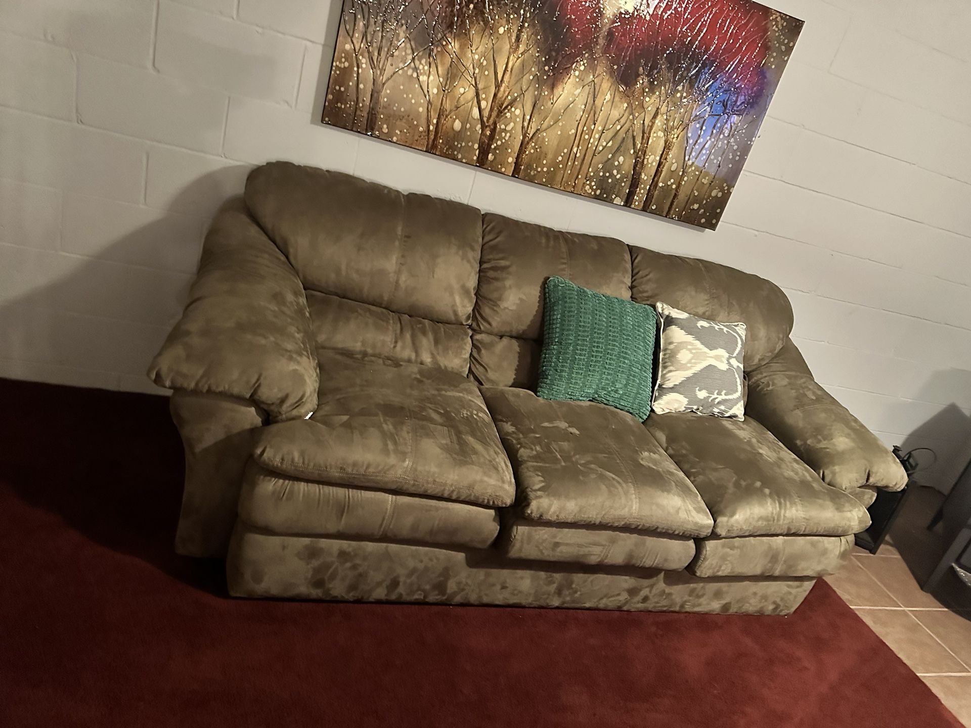 4 Piece Of  Couch For FREE !!!
