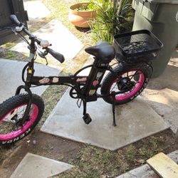 E Mojo Electric Bicycle Class 2 Motor Power 500 Watts-36 Volts Barely Used In Medium Condition.