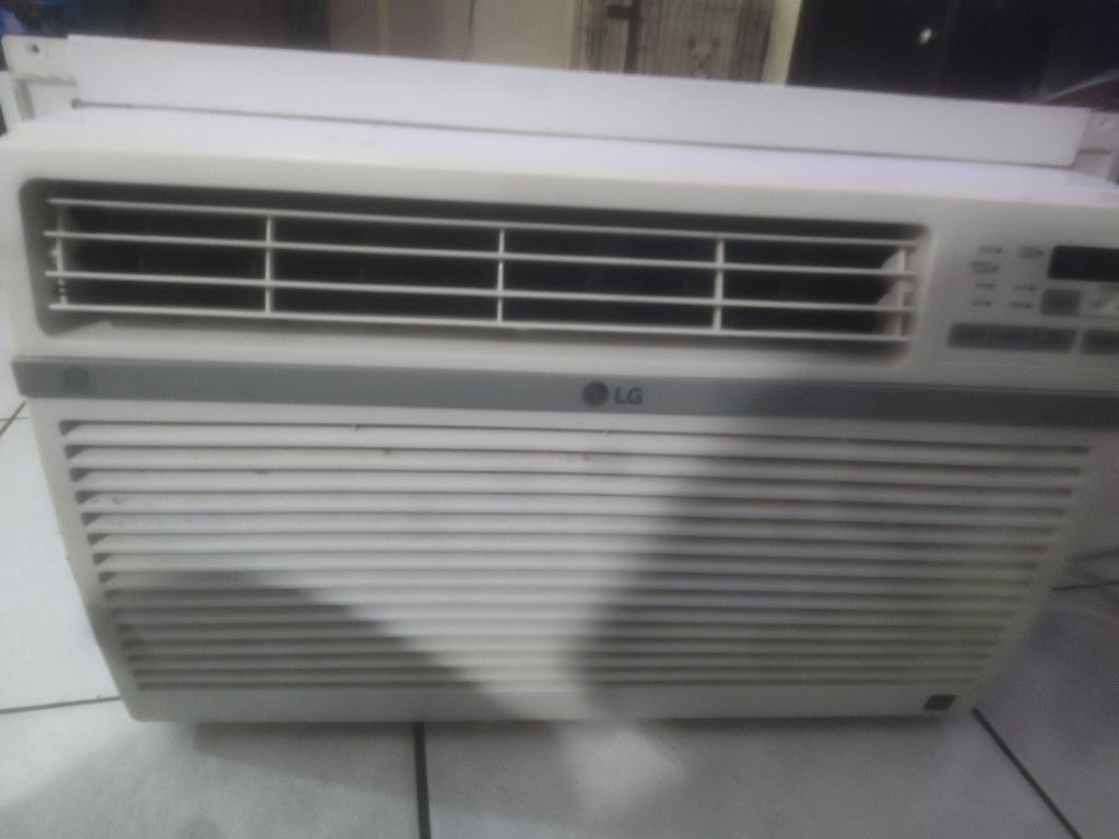 LG Window Ac 10,000BTU