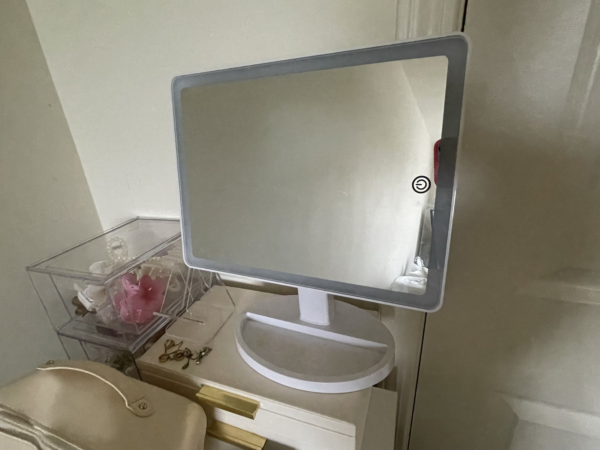 Make Up Vanity Mirror