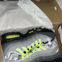 Air Max 95 Bub Bubble Neon Womens Size 7-7.5