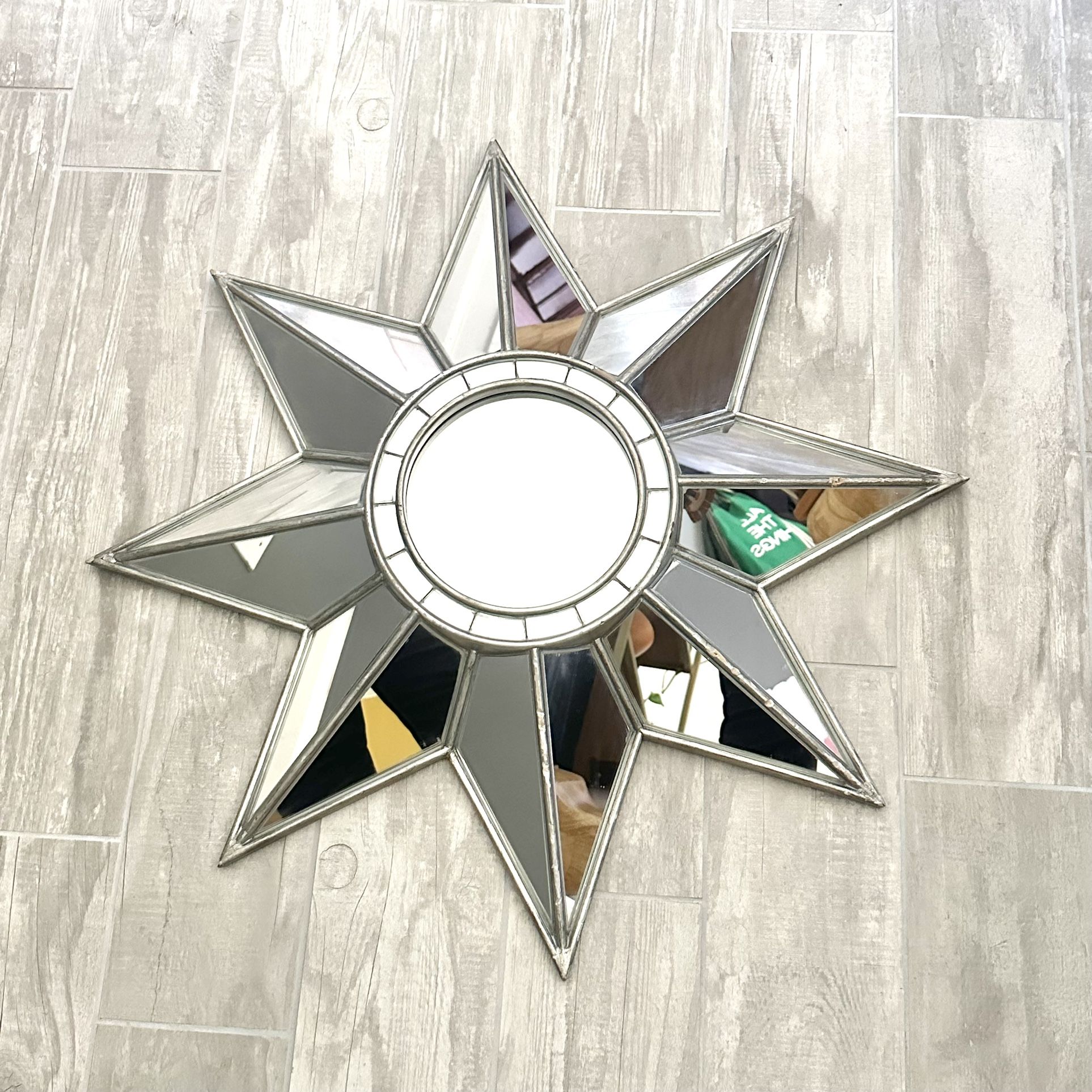 Pier One Sunburst Mirror Sun Starburst Vintage Style MCM Wall Hanging 29”x 29”