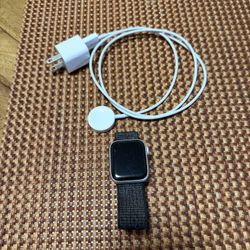 Apple Watch Series 5 Nike Sport 40 mm