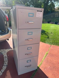 4-Drawer Metal File Cabinet – Letter Size – $35