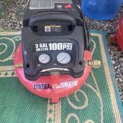 3 Gal Air Compressor 