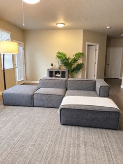 Modular Sectional