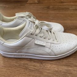 Puma G.Vilas Series White Leather Sneakers. Size 11