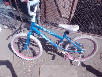 Girls huffy seastar bike bicycle 20"