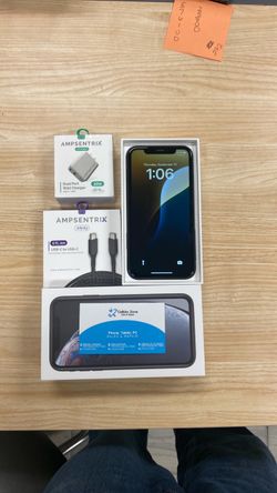 iPhone XR 64GB - Unlocked