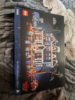 Lego stranger things creep house