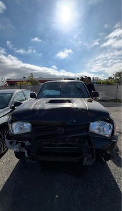 1999 Toyota 4Runner SR5 3.4L V6 - front end damage — $3,200 OBO