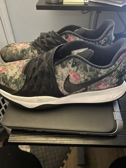 Kyrie Irving 1 Floral