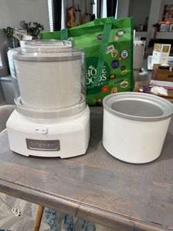 Cuisine art ice cream maker