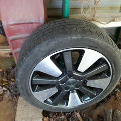 Wheel-Kia soul 18 inch wheel & tire