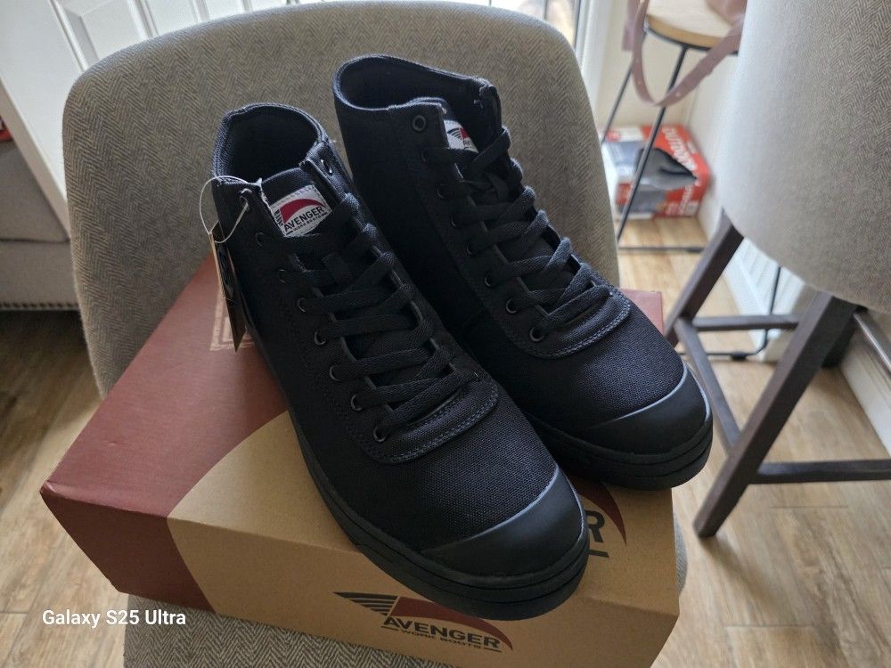 Avenger Work Boots
