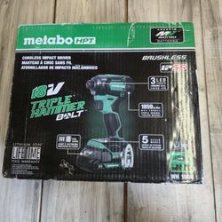 Metabo HPT
18-volt 1/4-in Brushless Cordless Impact Driver with 2 Batteries and charger #4852
