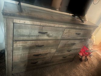 Dresser