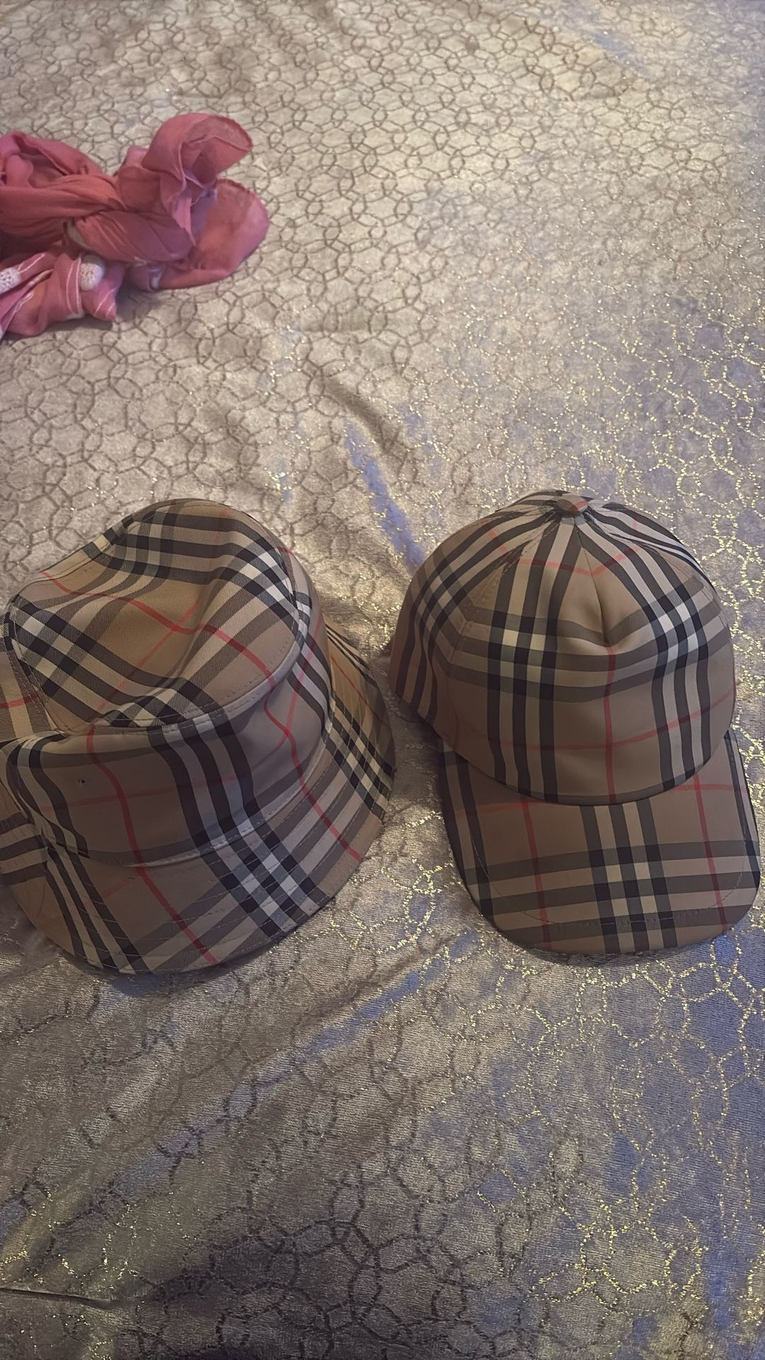 Authentic Burberry Hat (real)
