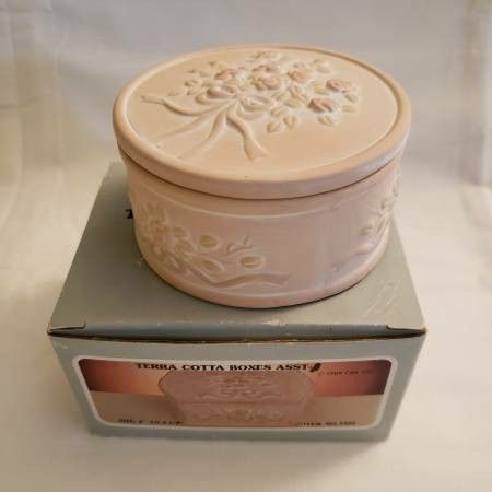 Round Terra Cotta Trinket Box