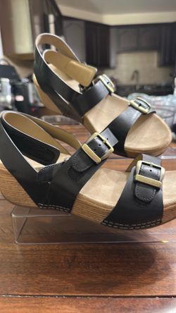 Dansko black leather sandals size 40