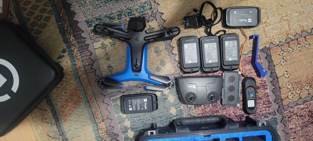 Skydio 2+ Pro Kit with Extras