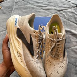 Brooks Glycerin Max Size 11