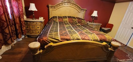Bedroom Set