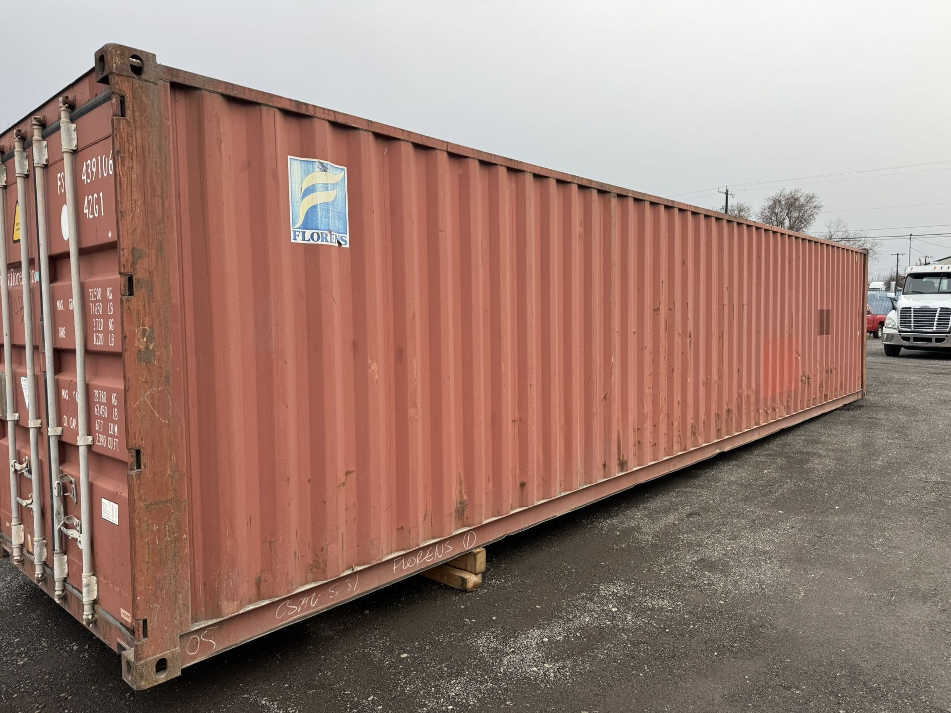 40’ Shipping Container