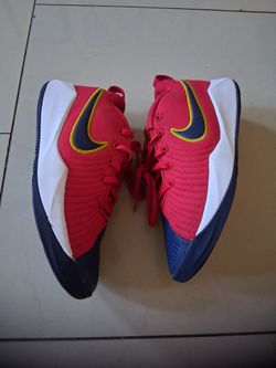 New Nike Kids Shoes Size 5Y