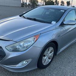 2015 Hyundai Sonata Hybrid