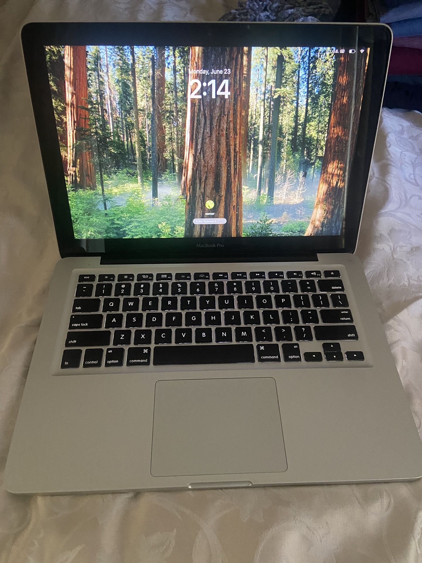 MacBook Pro 13 Inch