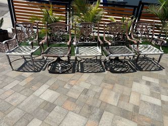 Hanamint Grand Tuscany Chairs