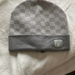 Louis Vuitton Grey beanie 