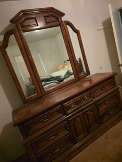 Free dresser