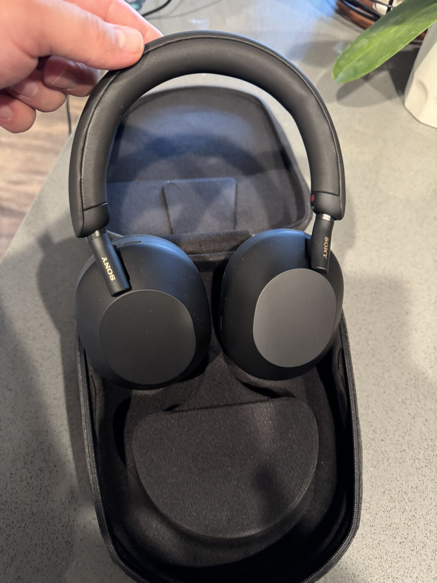 Sony WH-1000XMS Headphones