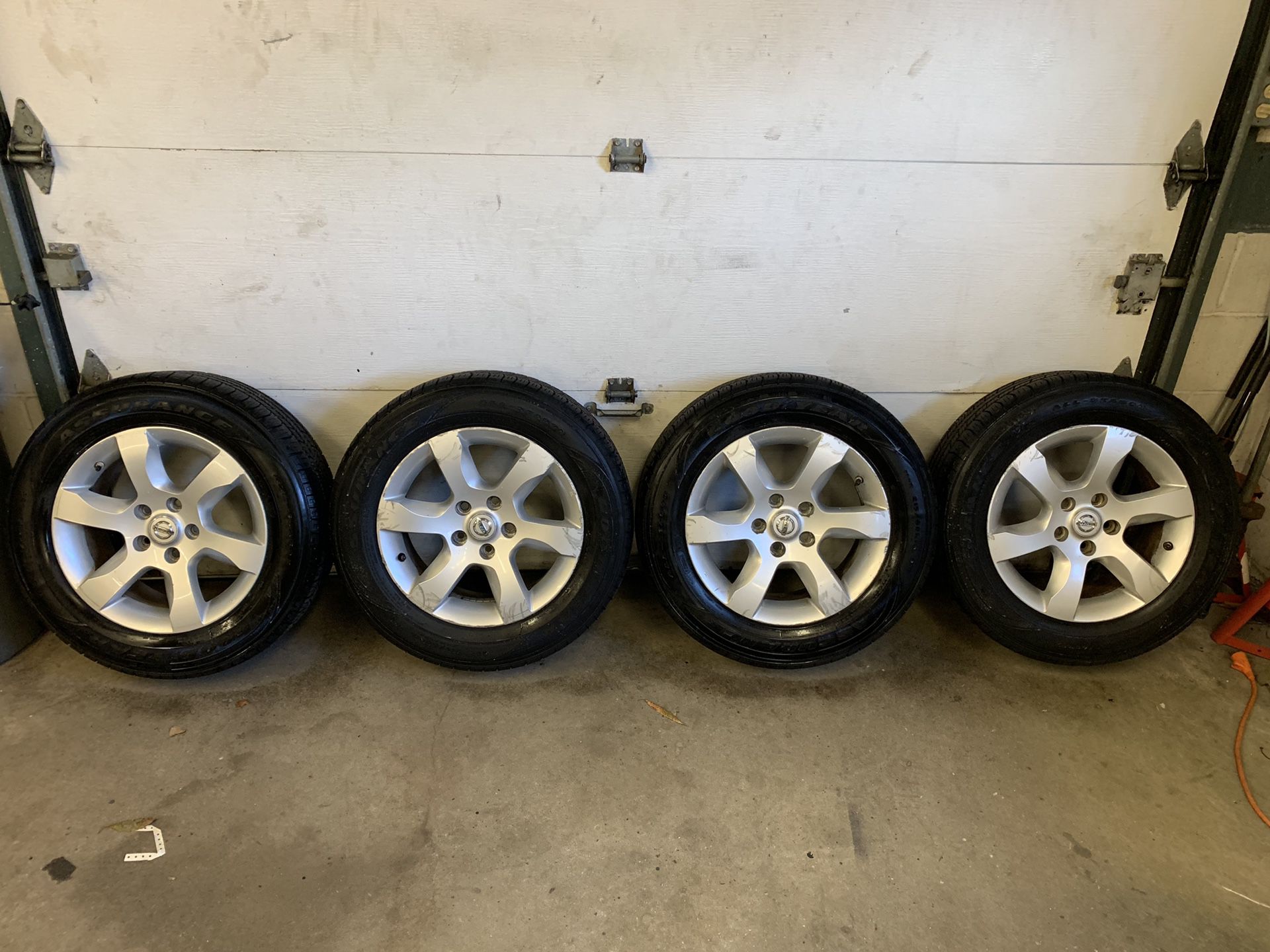 07-12 Nissan Altima OEM 16 inch wheels and matching tires 95%