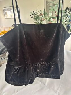 H&M Black Satin Ruffle Hem Crop Top