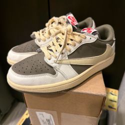 Nike Air Jordan 1 Low Sneakers