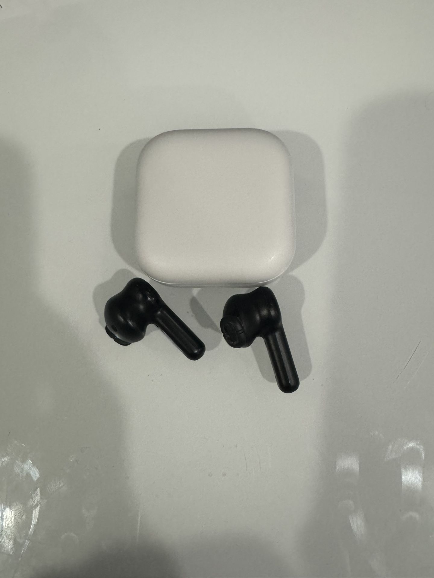 Amazon Echo Buds, True Wireless Bluetooth 5.2 Earbuds designed for Alexa+, audio personalization, multipoint, 20H battery with charging case, fast cha