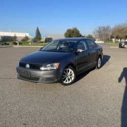2012 Volkswagen Jetta 2.5 Clean Title