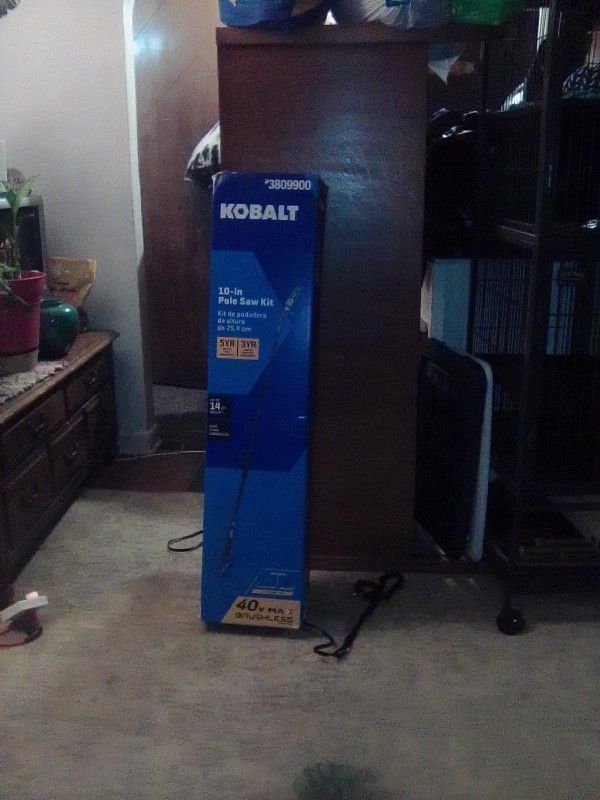 Kobalt 40v Pole Saw New