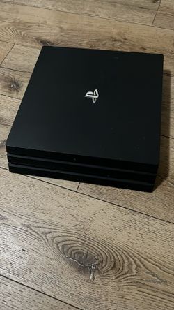 PS4 pro 1 TB