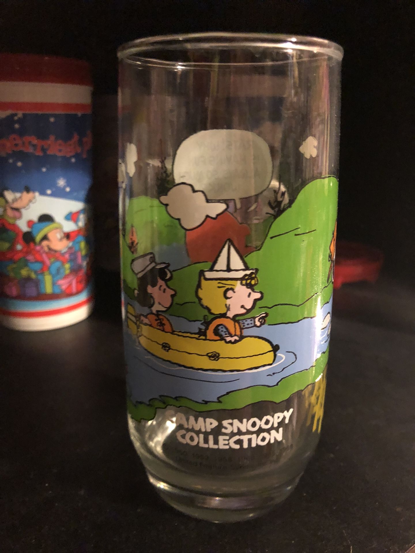 Vintage Camp Snoopy Peanuts Mc Donald’s Drinking Glass Cup ! Snoopy is At Lake With Charlie Brown, Lucy, Sally , Linus, Woodstock & Others On Cup)