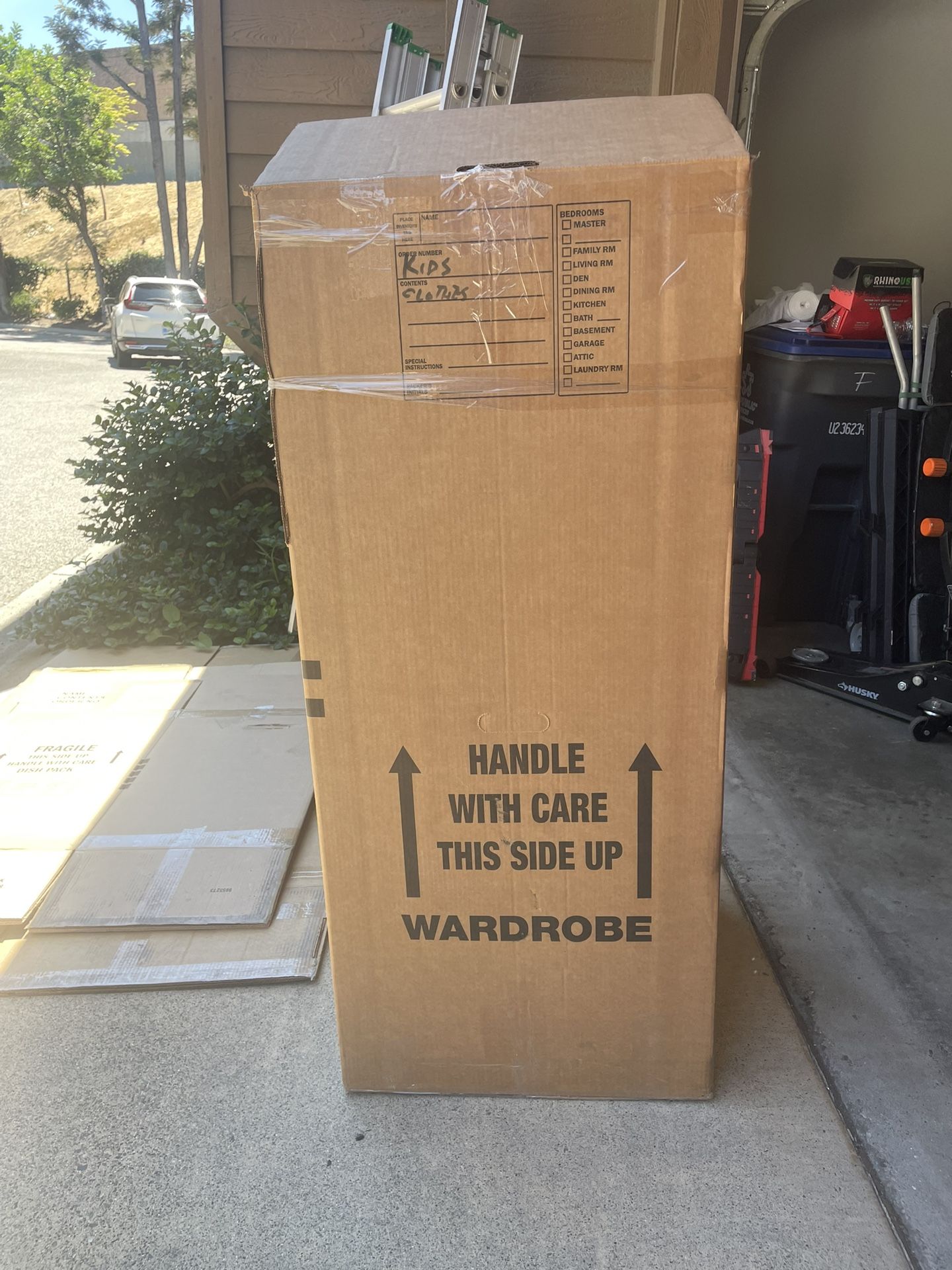 Wardrobe Moving Boxes 48” Tall