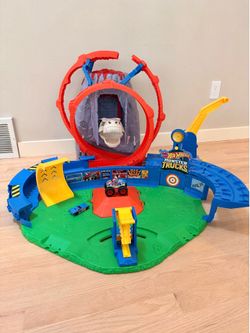 Hot Wheels Monster Trucks T. Rex Volcano Arena Track Playset (With Car and Truck!)