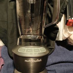Nutribullet  Blender 1200w Model NBF50400 