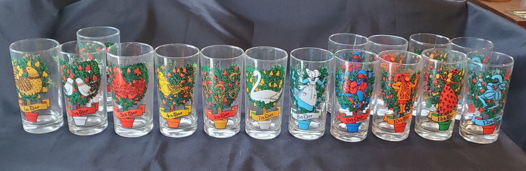 Vintage 12 Days Of Christmas Glasses