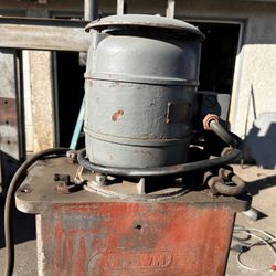 Double Acting Hydraulic Pump 